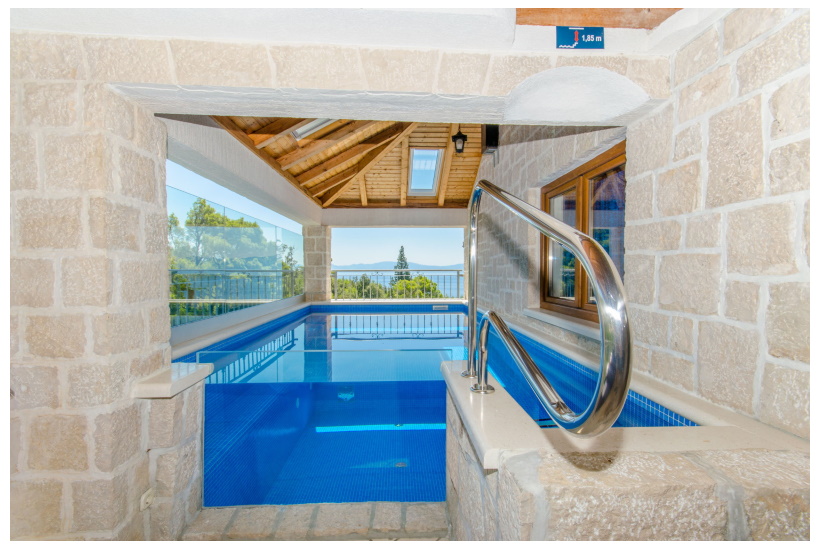Croatia Zivogosce Strnj - Luxury Villa STRNJ with poll, sauna & jacuzzi